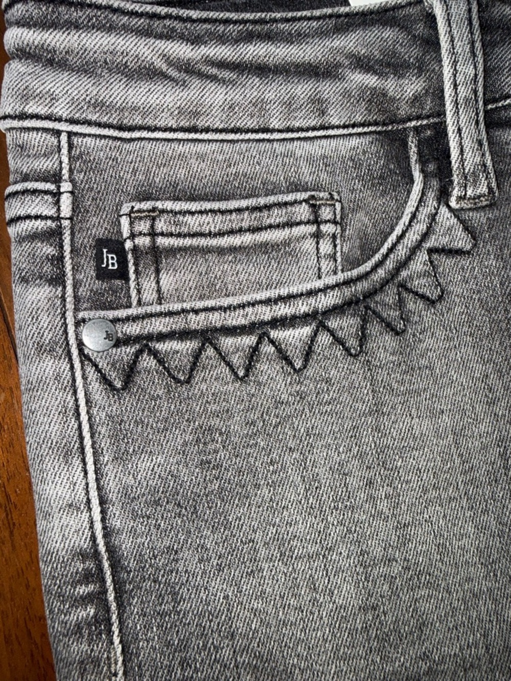 Judy Blue Gray Wide-Leg Crop Flare Jeans with Subtle ombré Fade - Picture 4 of 15